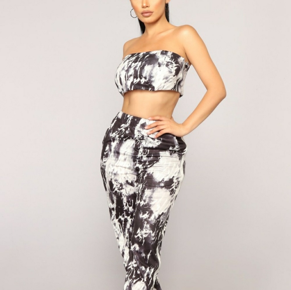 Fashion nova jogger set